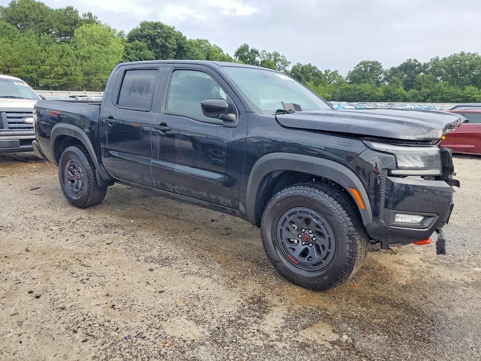 2026 NISSAN FRONTIER PRO-4X 4