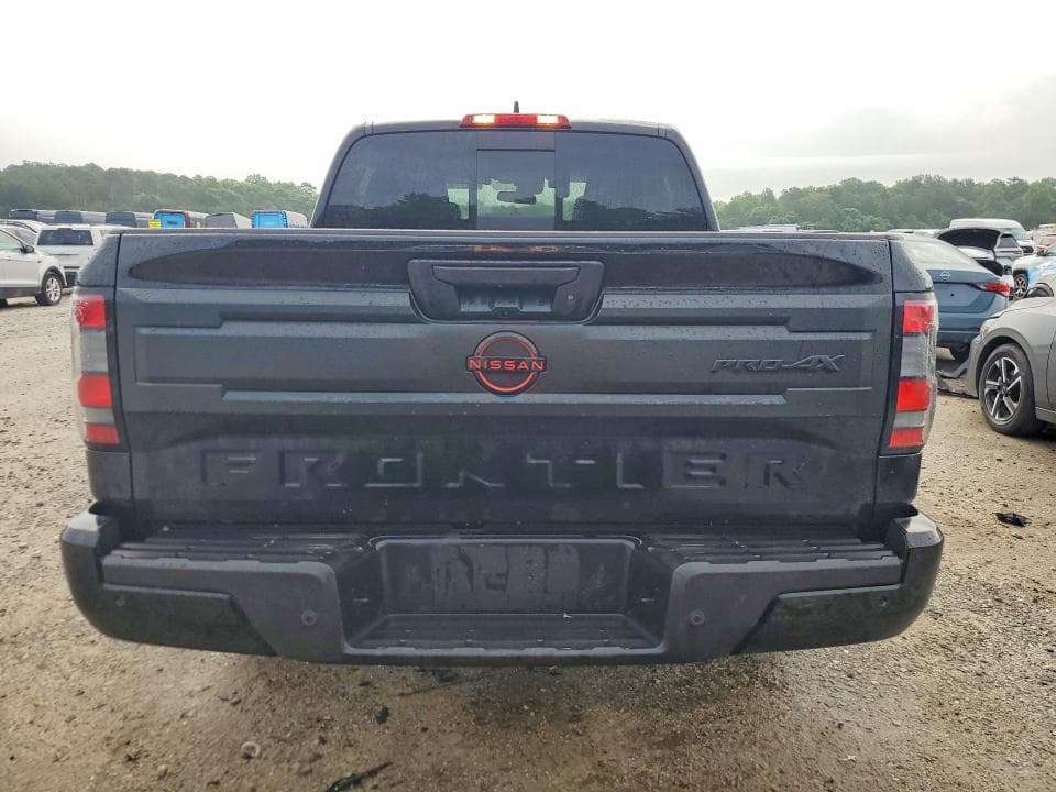 2026 NISSAN FRONTIER PRO-4X 6