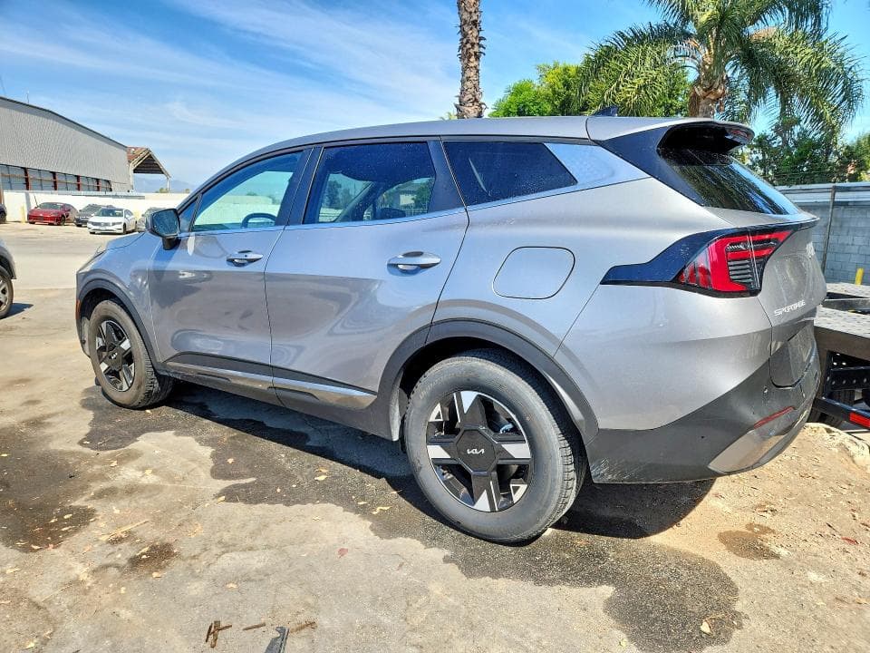 2026 KIA SPORTAGE LX 2