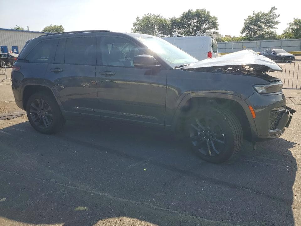2026 JEEP GRAND CHEROKEE LIMITED 4