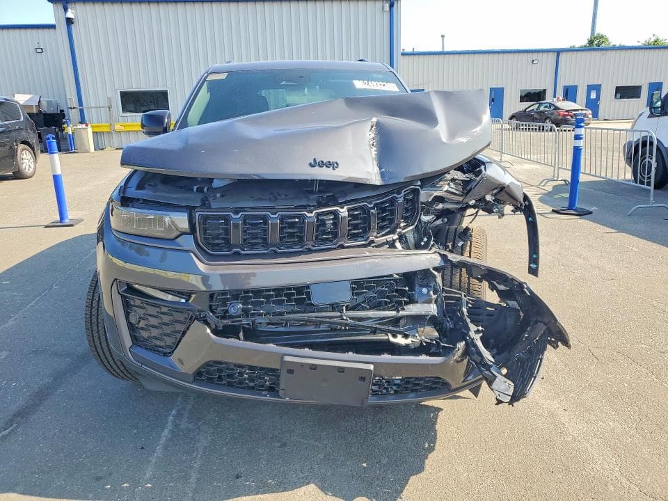 2026 JEEP GRAND CHEROKEE LIMITED 5