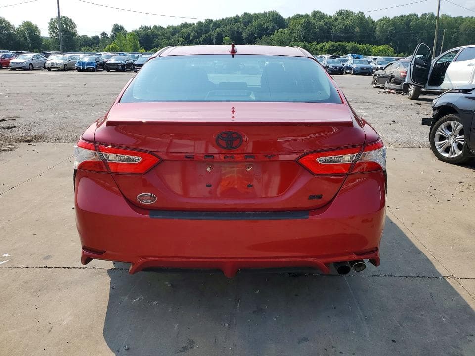 2020 TOYOTA CAMRY SE SE 6
