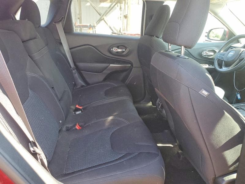 2019 JEEP CHEROKEE LATITUDE 11
