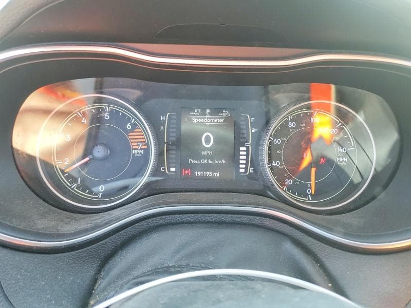 2019 JEEP CHEROKEE LATITUDE 9