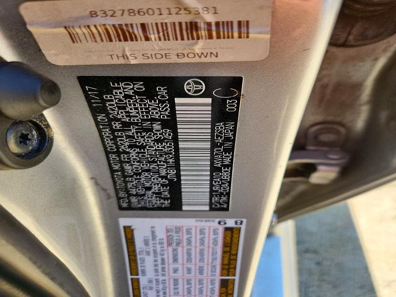 2018 TOYOTA CAMRY SE 12
