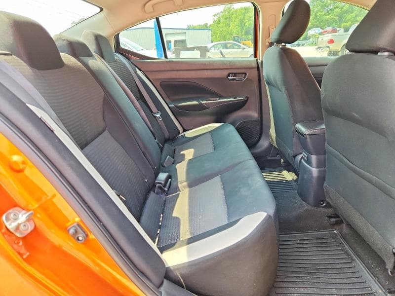 2021 NISSAN VERSA SV 10