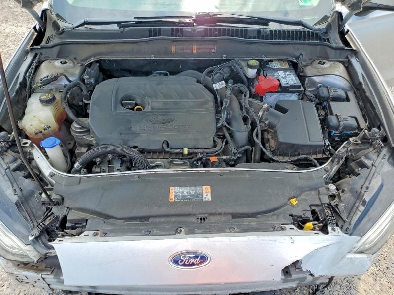2018 FORD FUSION SE 11