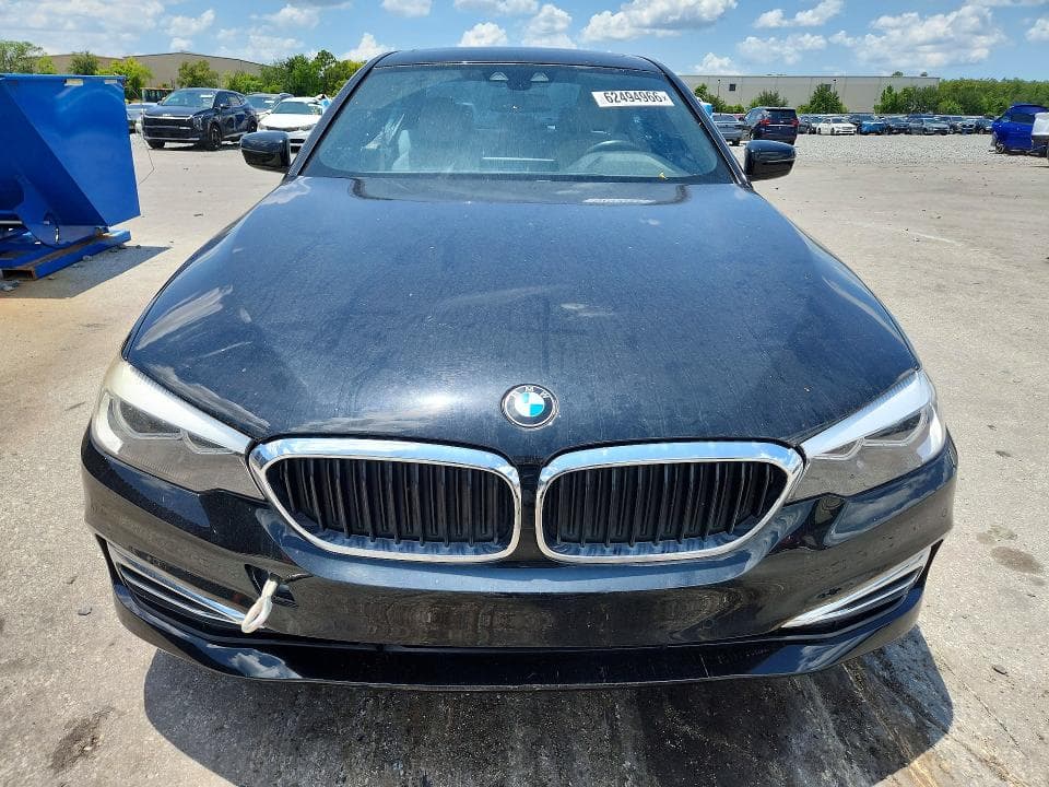 2018 BMW 530 XI 5