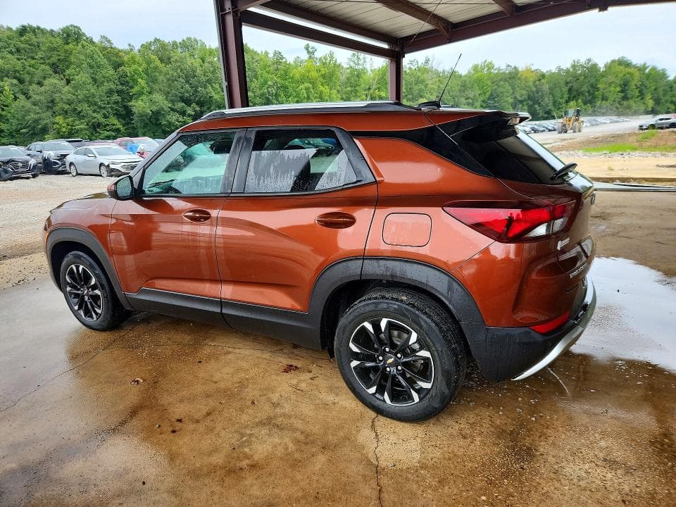 2021 CHEVROLET TRAILBLAZER LT 2