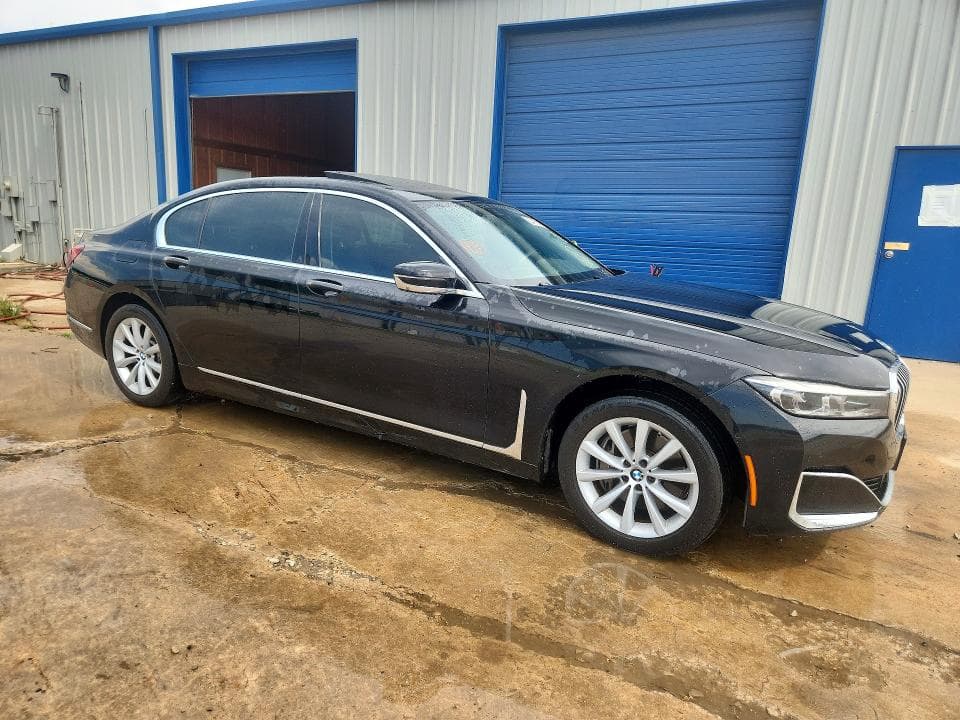 2020 BMW 740 XI 4