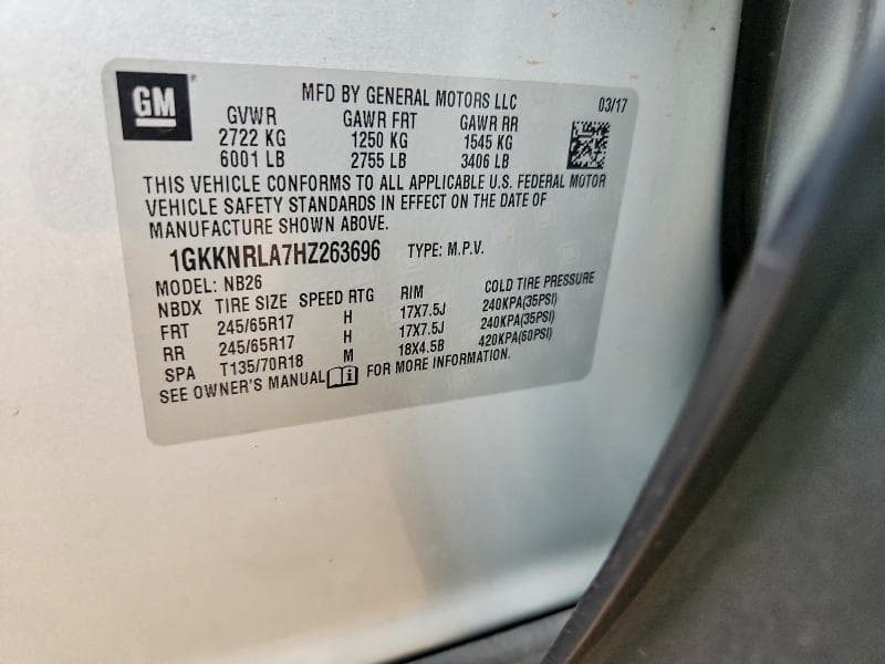 2017 GMC ACADIA SLE 13