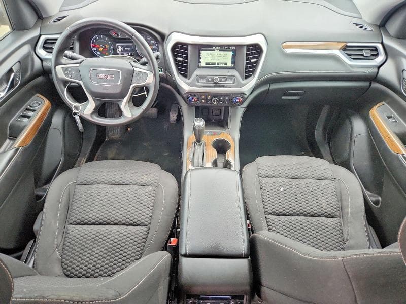 2017 GMC ACADIA SLE 8