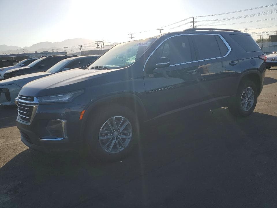 2022 CHEVROLET TRAVERSE LT - 1