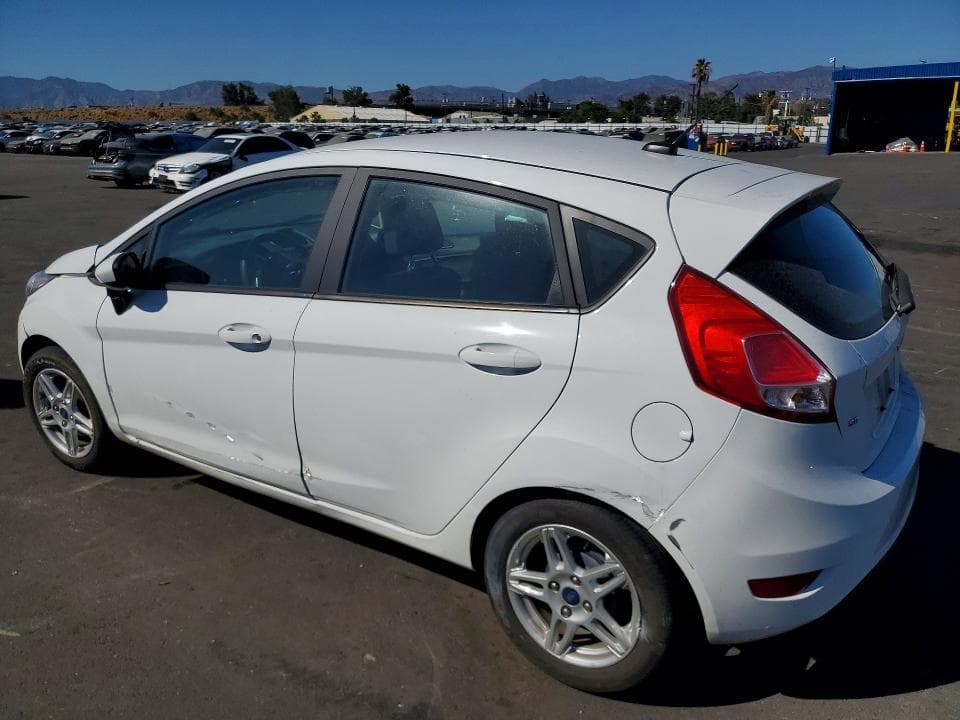2017 FORD FIESTA SE 2