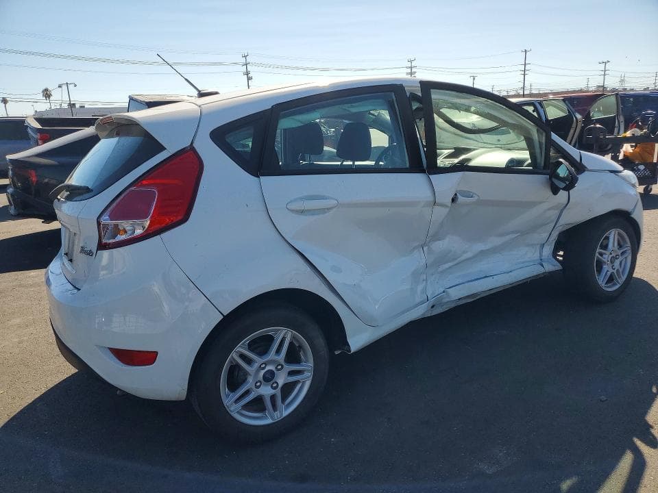 2017 FORD FIESTA SE 3