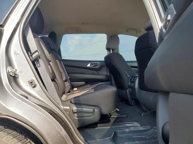 2018 NISSAN PATHFINDER S 11