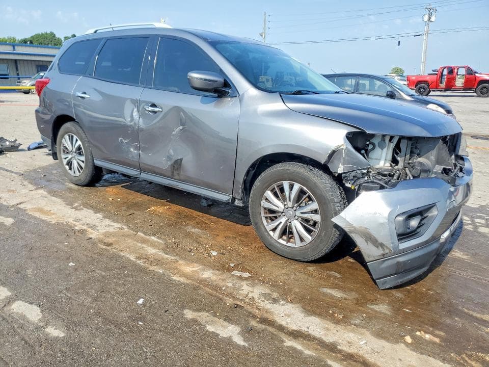 2018 NISSAN PATHFINDER S 4