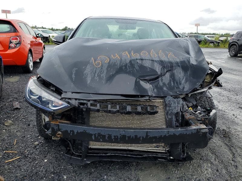 2018 HYUNDAI ELANTRA SEL 5