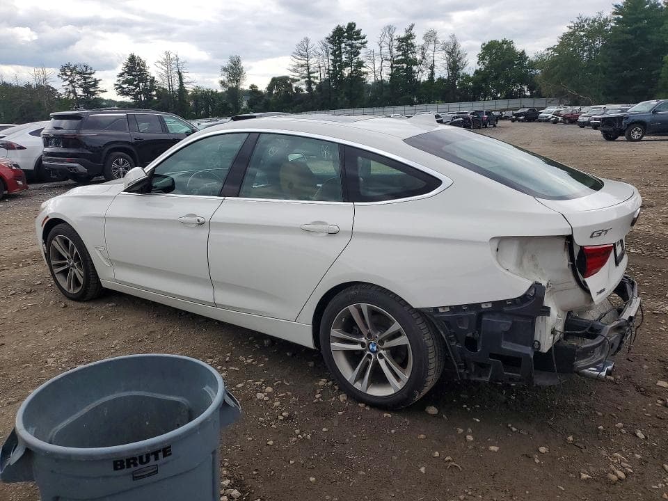 2018 BMW 330 XIGT 2