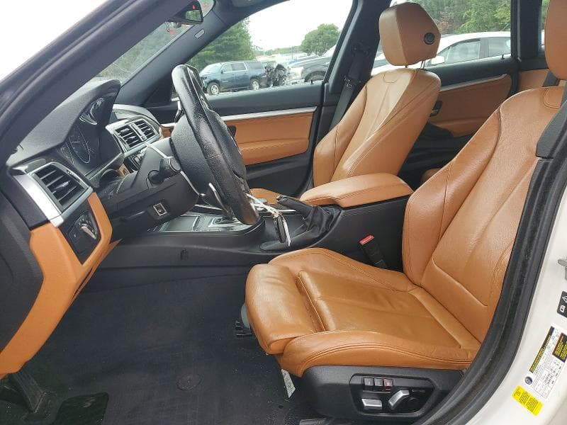 2018 BMW 330 XIGT 7