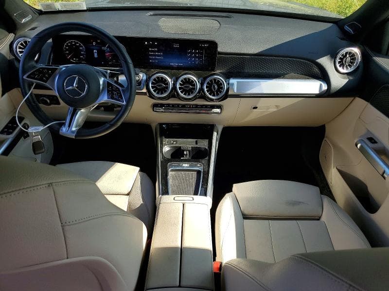2024 MERCEDES-BENZ GLB 250 4MATIC 8