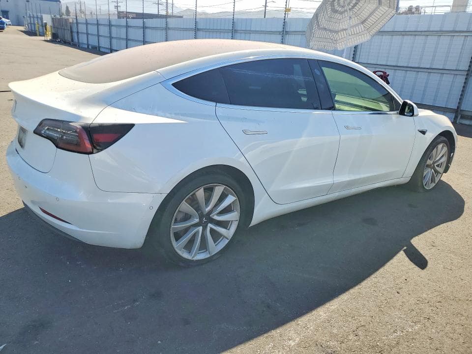 2018 TESLA MODEL 3 3
