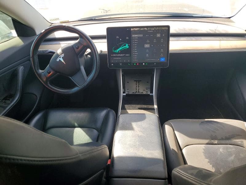 2018 TESLA MODEL 3 8