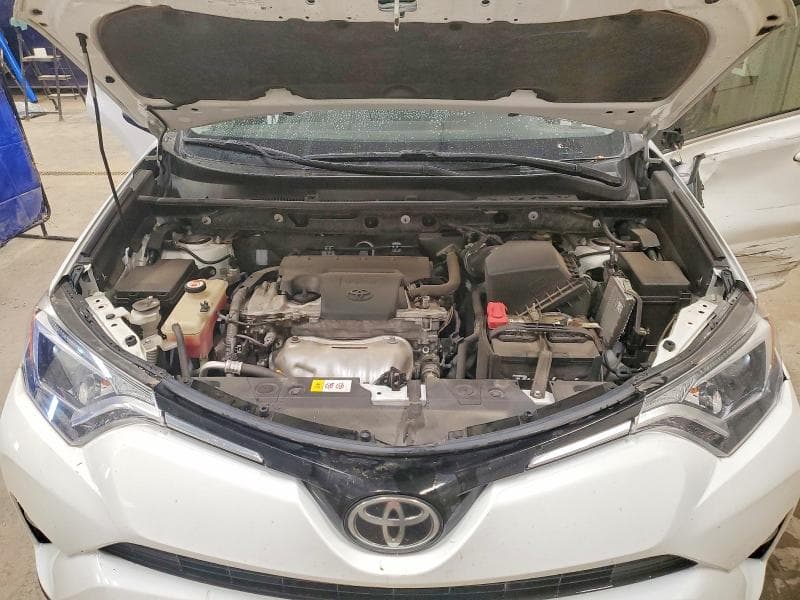 2017 TOYOTA RAV4 XLE 12