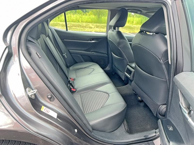2018 TOYOTA CAMRY SE SE 7