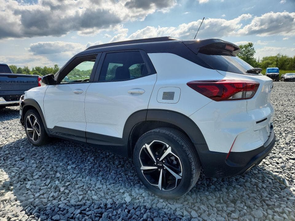 2022 CHEVROLET TRAILBLAZER RS 2