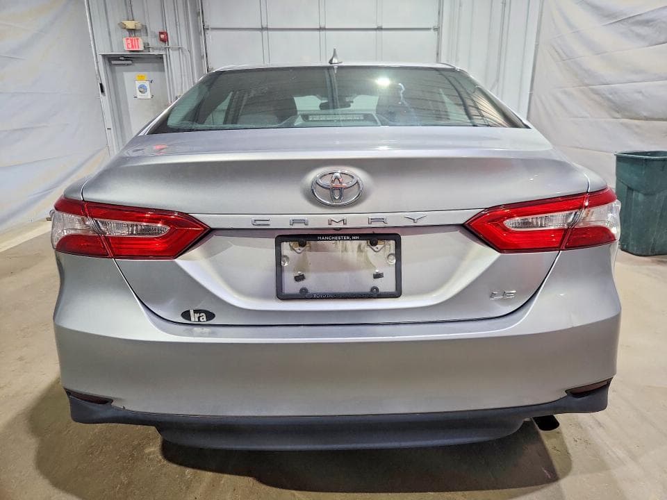 2019 TOYOTA CAMRY LE 6