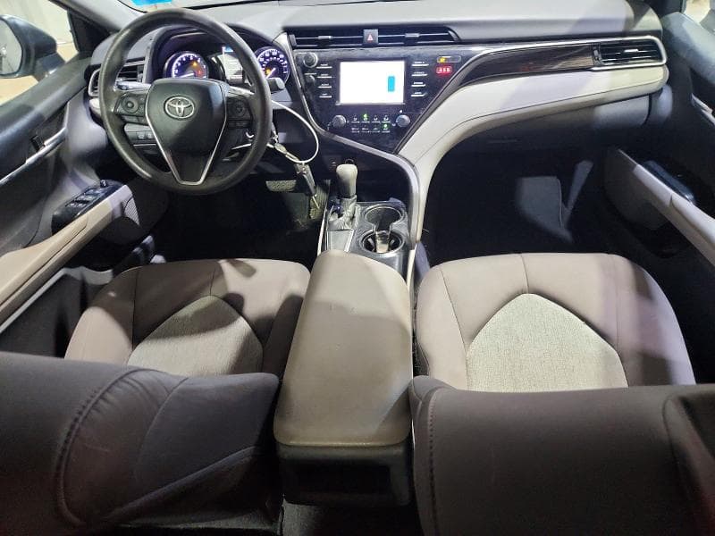 2019 TOYOTA CAMRY LE 8