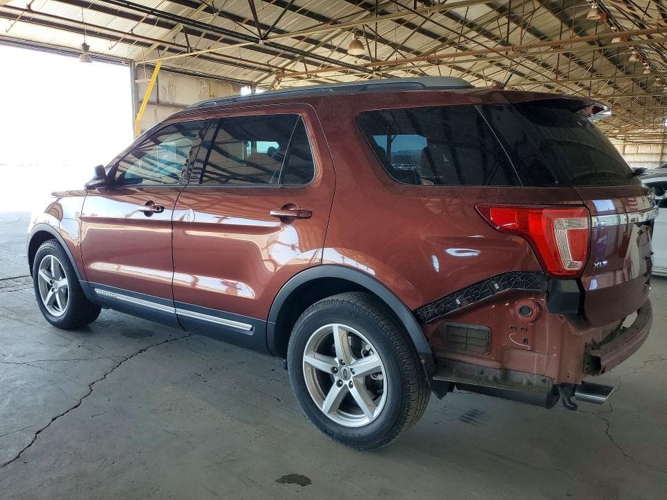 2018 FORD EXPLORER XLT 2