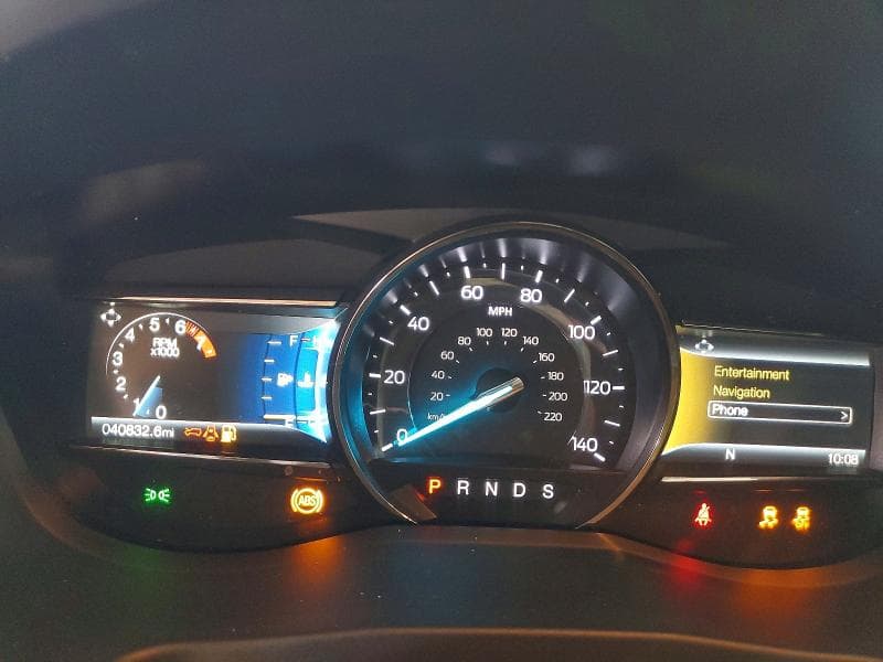 2018 FORD EXPLORER XLT 9