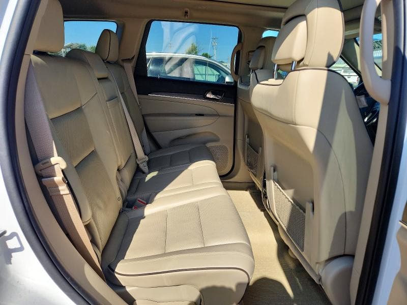 2021 JEEP GRAND CHEROKEE OVERLAND 11