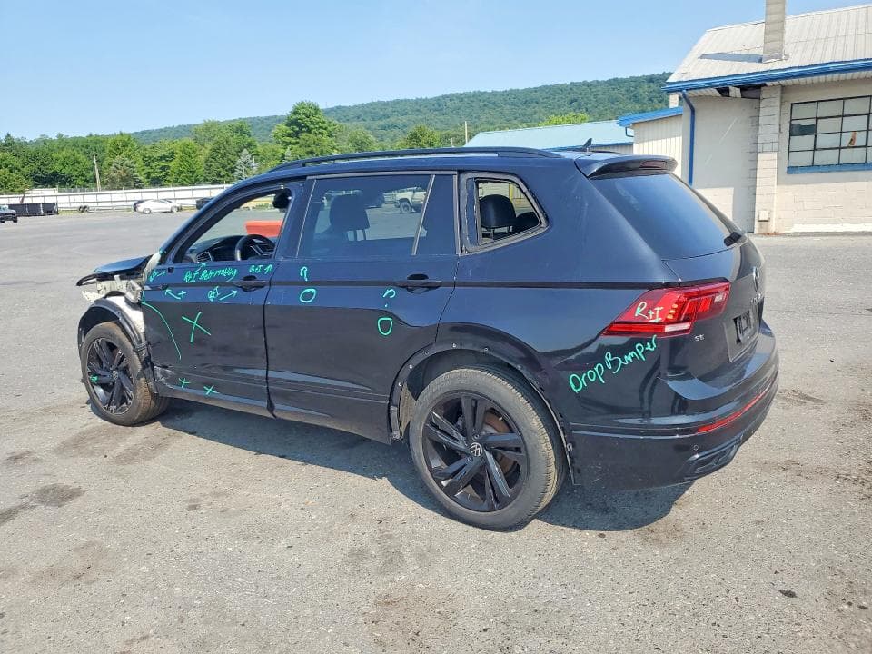 2023 VOLKSWAGEN TIGUAN SE R-LINE BLACK 2