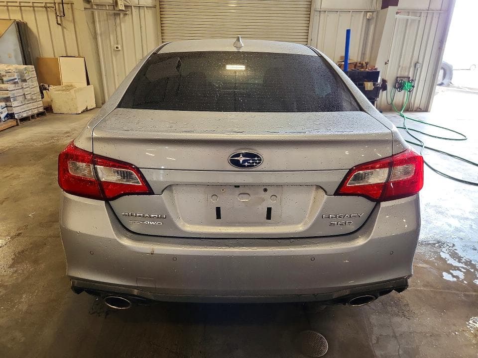 2018 SUBARU LEGACY 3.6R LIMITED 6
