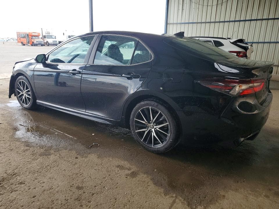 2023 TOYOTA CAMRY SE 2