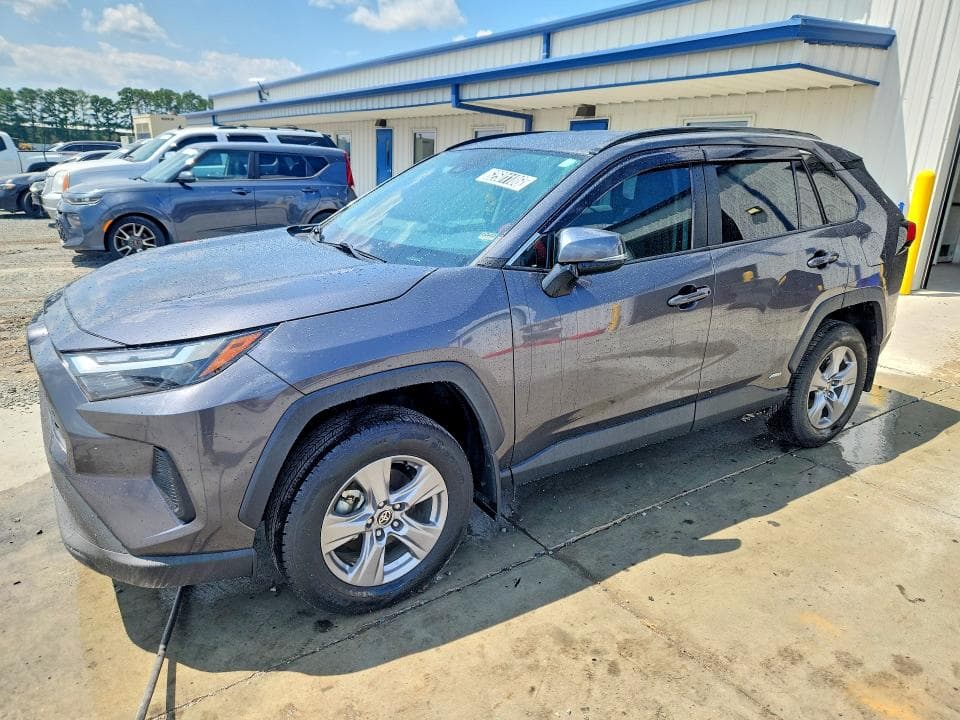 2024 TOYOTA RAV4 HYBRID XLE - 1