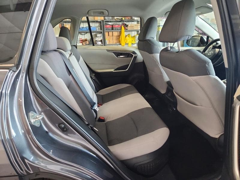 2024 TOYOTA RAV4 HYBRID XLE 11