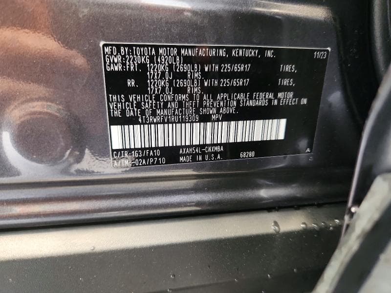 2024 TOYOTA RAV4 HYBRID XLE 13