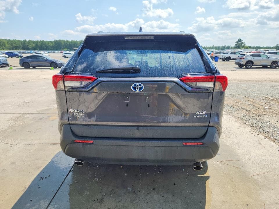 2024 TOYOTA RAV4 HYBRID XLE 6