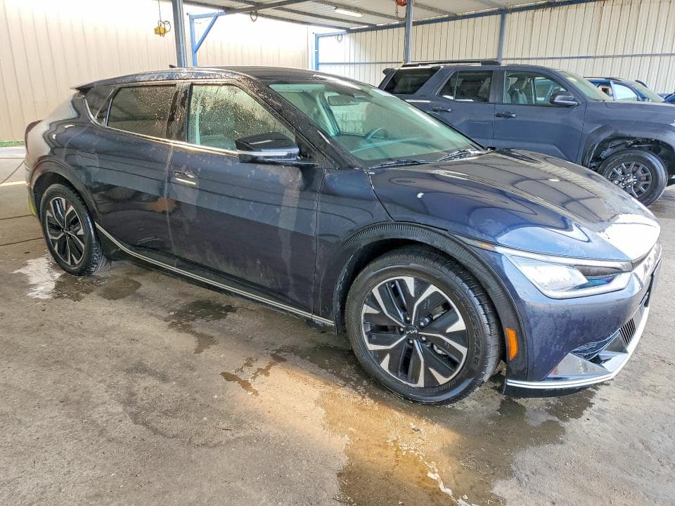 2024 KIA EV6 WIND 4