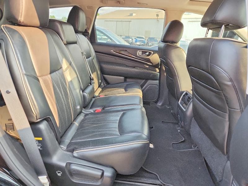 2017 INFINITI QX60 BASE 11
