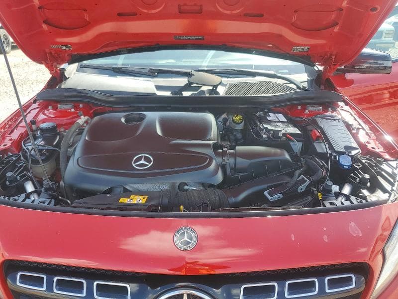 2019 MERCEDES-BENZ GLA 250 11