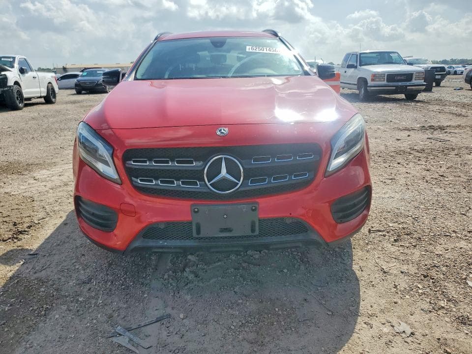 2019 MERCEDES-BENZ GLA 250 5