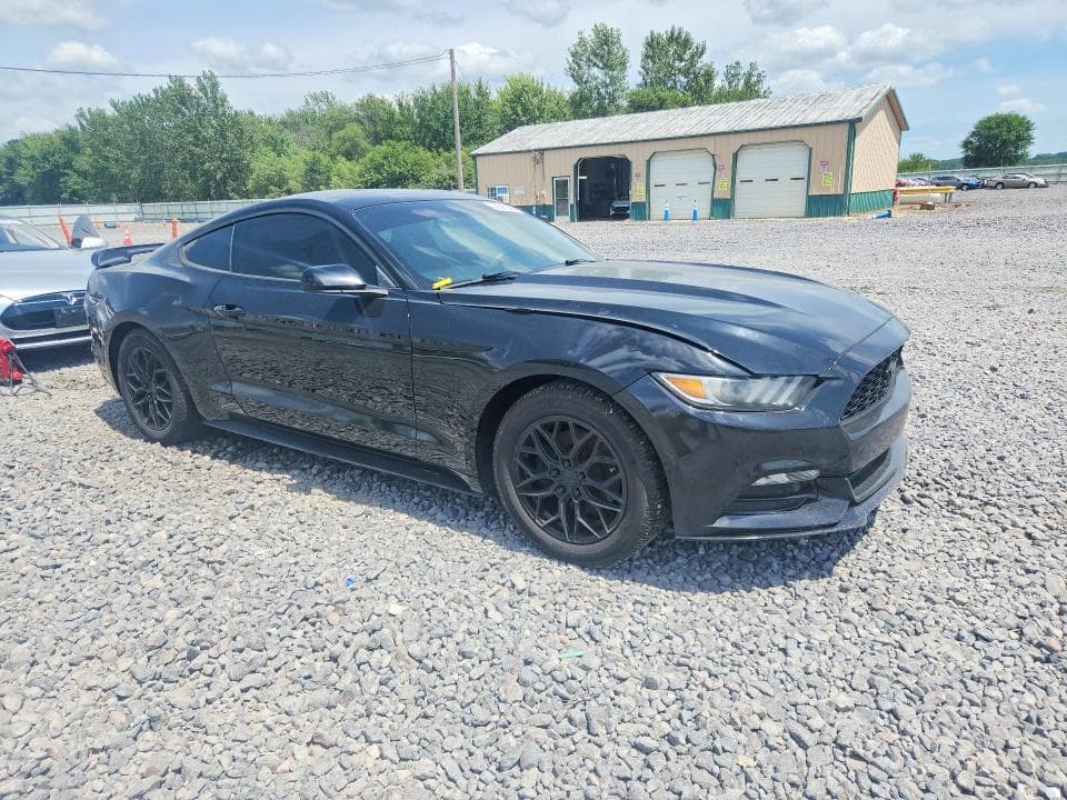 2017 FORD MUSTANG 4