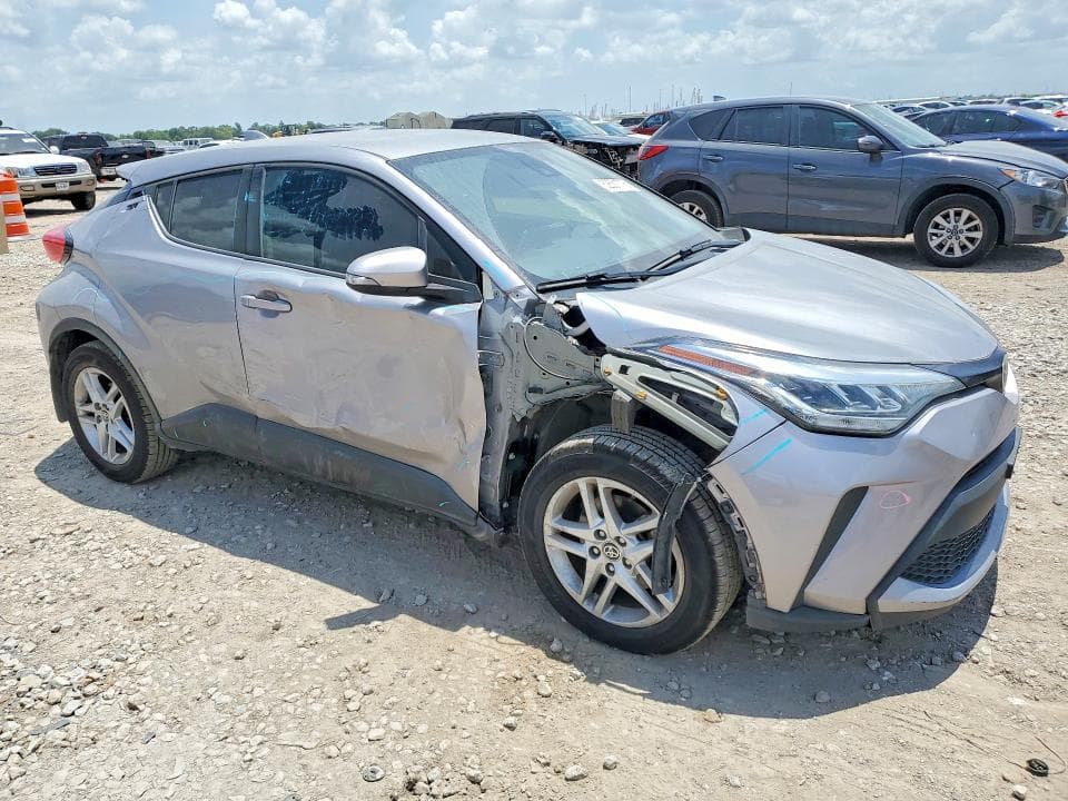 2020 TOYOTA C-HR LE 4