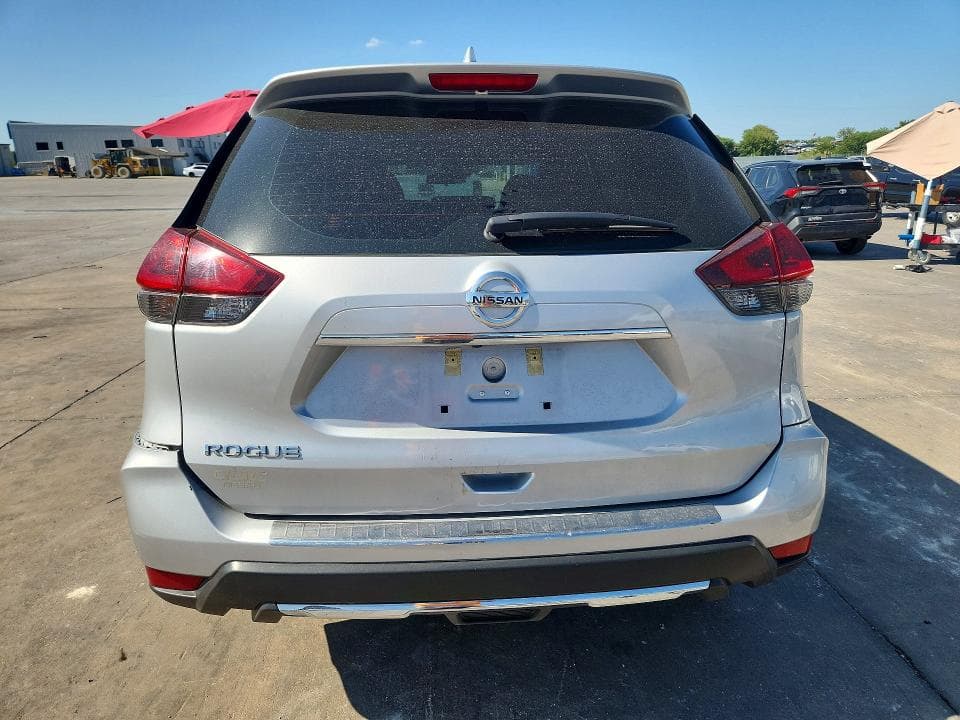 2020 NISSAN ROGUE S 6