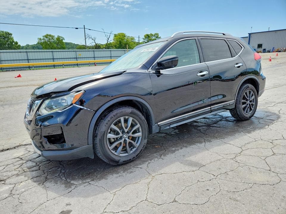 2017 NISSAN ROGUE SV - 1